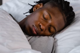 Sommeil réparateur : 7 heures minimum pour votre santé