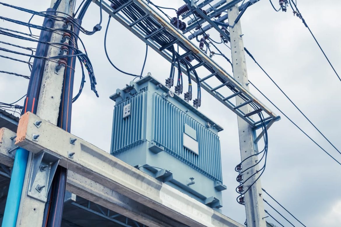 Tout savoir sur le transformateur hta et son rôle dans la distribution électrique